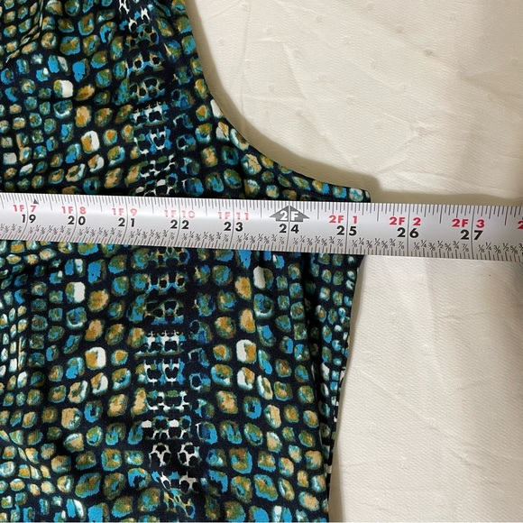 Nue Options Multicolored Draped Sleeveless Blouse - Picture 5 of 8